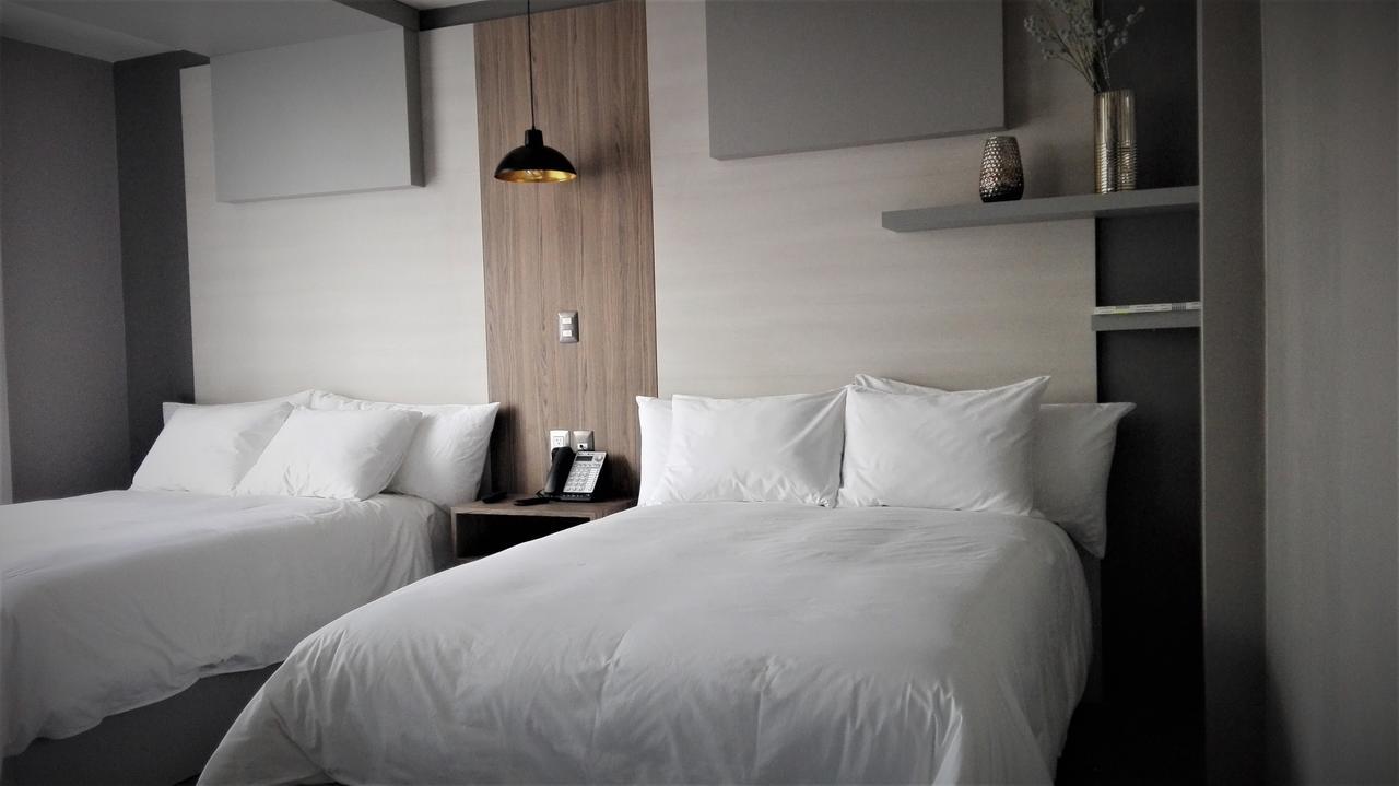 Esduma Hk Hotel Pachuca Exterior photo